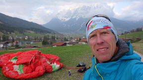 Góry, paralotnie i ekstremalny wyścig. Michał Gierlach walczy w elitarnych zawodach nad Alpami