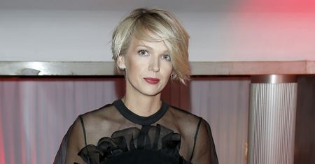 Magda Mołek w bikini grzmi na "cnoty niewieście". Nie da się "zagonić do kąta"