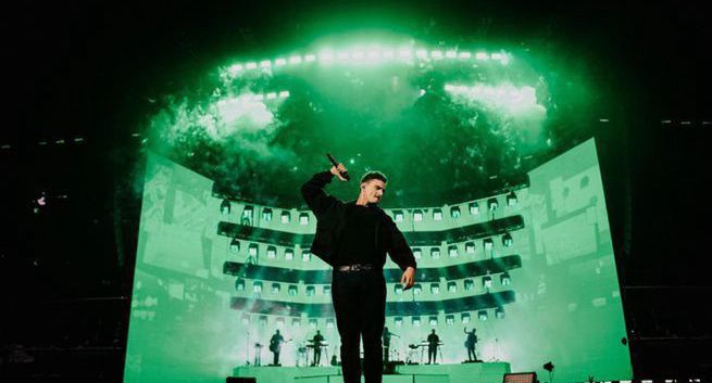 Dawid Posiadło wyruszy w akustyczną trasę koncertową