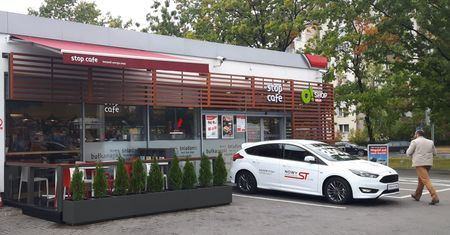 Orlen zbuduje sieć sklepów pod własną marką. Koniec współpracy z Delikatesami Centrum