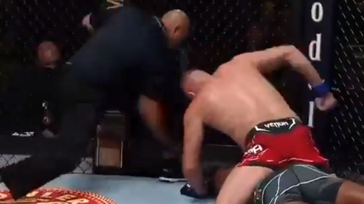Zdjęcie okładkowe artykułu: Twitter / Marcin Tybura pokonał Walta Harrisa na UFC Vegas 28