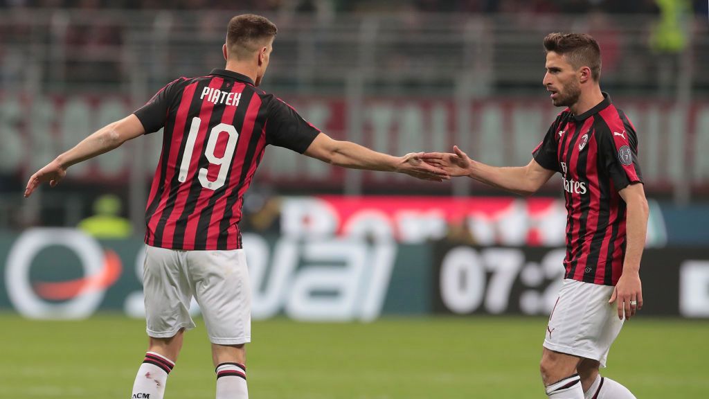 Getty Images /  Emilio Andreoli / Na zdjęciu: Krzysztof Piątek, Fabio Borini 