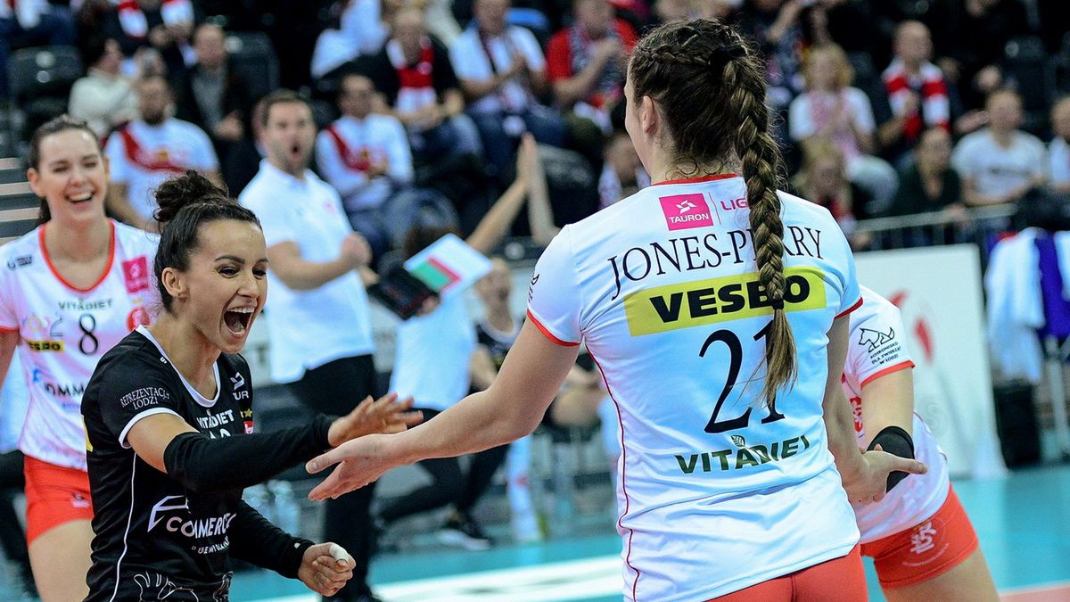 WP SportoweFakty / Paweł Piotrowski / Na zdjęciu: Krystyna Strasz (z lewej)