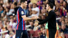 Xavi broni Lewandowskiego. "Bramki przyjdą"