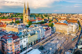 Polacy omijają to miasto w Chorwacji. W końcu polecimy tanimi liniami. Bilety od 64 zł