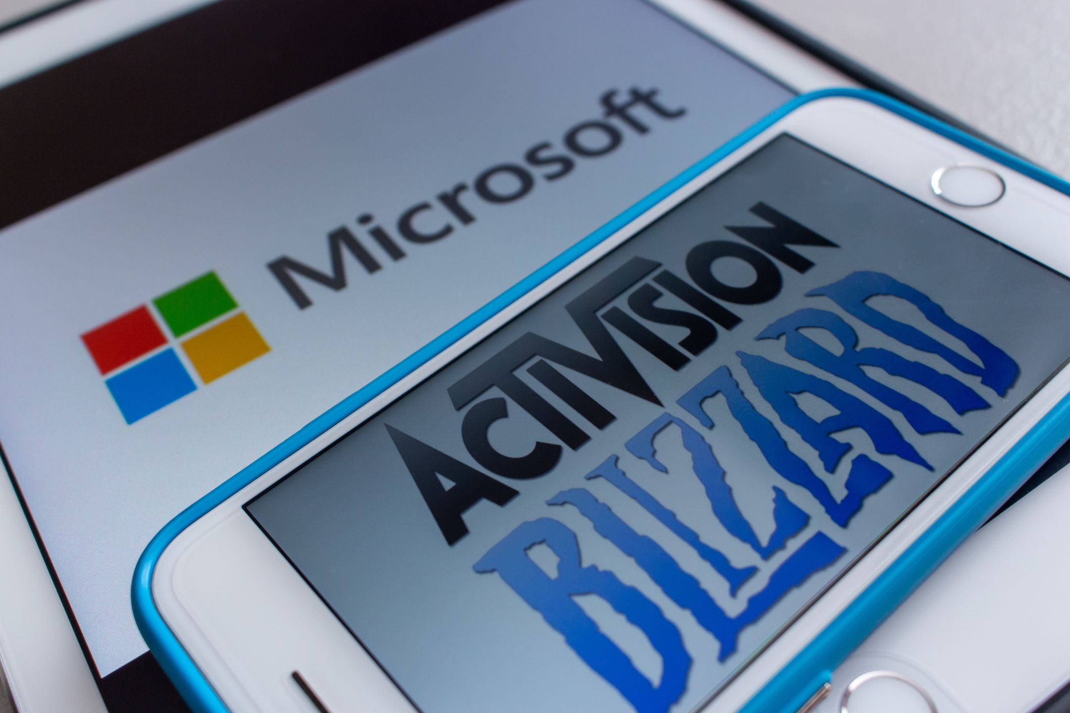 Microsoft przejął Activision Blizzard 