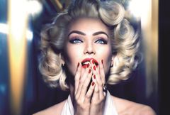 Candice Swanepoel jak Marilyn Monroe