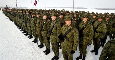 Nawet 6 tys. pracowników zwolni armia
