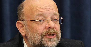 Ile milionów stracił bank przez prezydenckiego ministra?