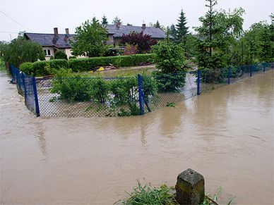Podkarpacie dostało promesy na usuwanie skutków powodzi