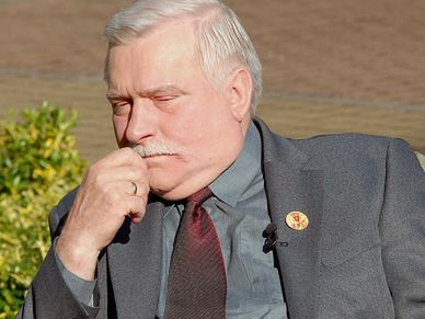 Lech Wałęsa: to niepoważni ludzie, włącznie z Kaczyńskim