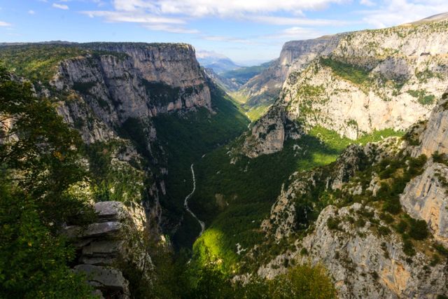 Wąwóz Vikos, Grecja (fot. rndms / Shutterstock.com) 