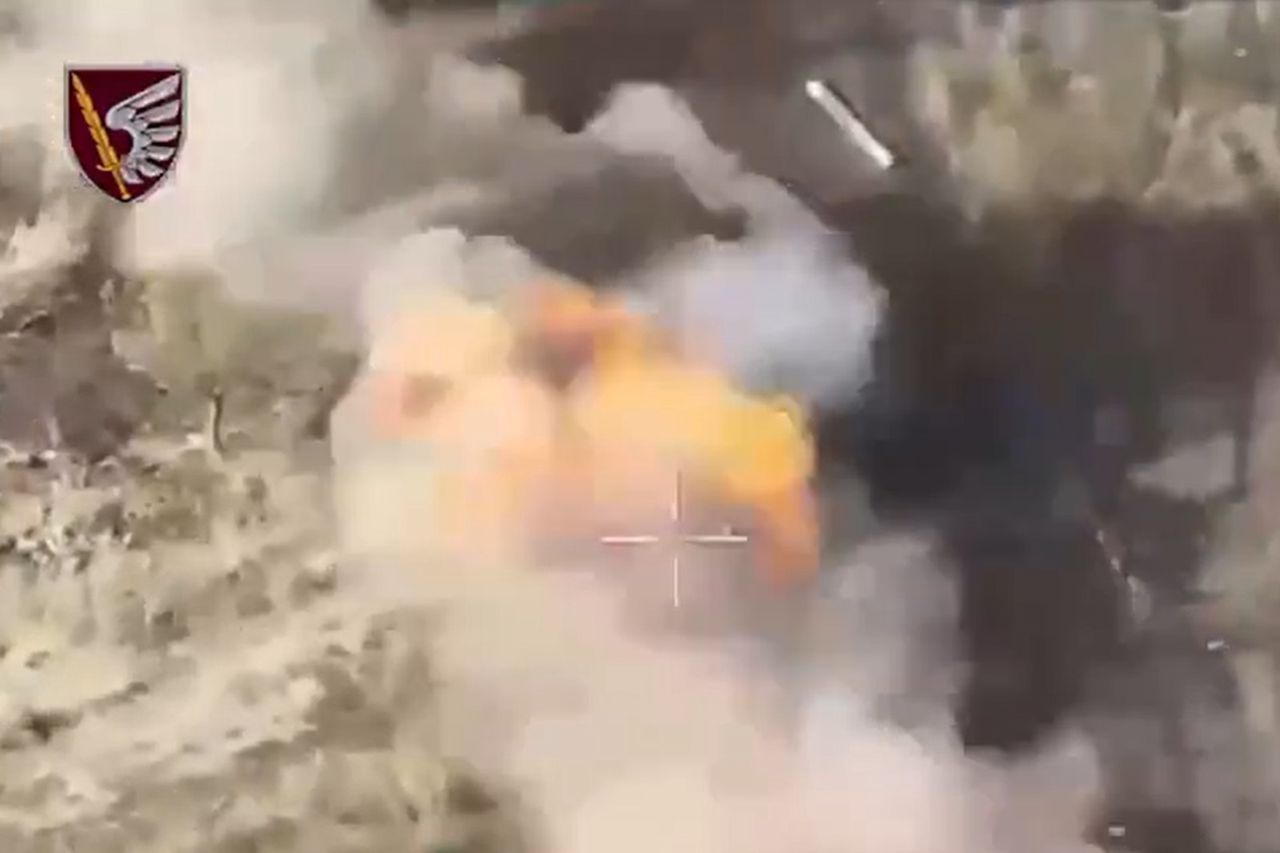 Ukrainians are destroying Russian military equipment again.