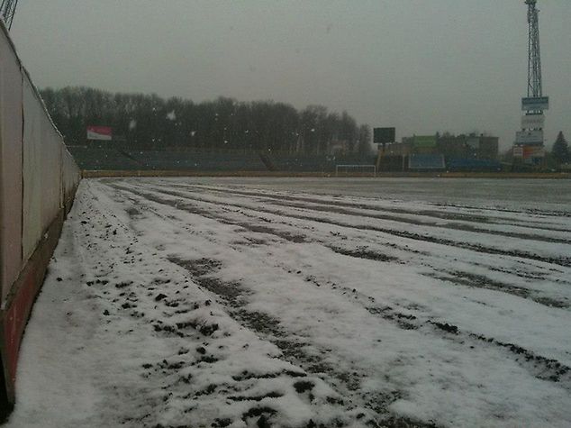 Na tarnowskim torze wciąż zalega śnieg