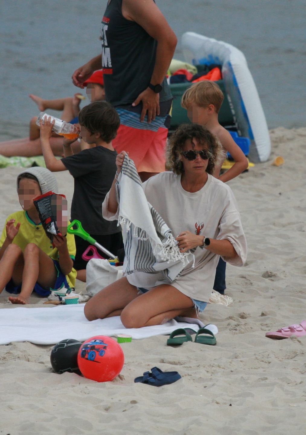 Rodzinne wakacje Moniki Mrozowskiej w Chałupach