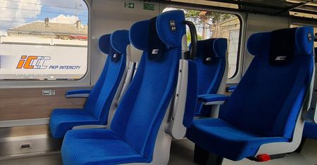 PKP Intercity odebrało pierwsze wagony po modernizacji. Mogą jechać 200 km na godz.