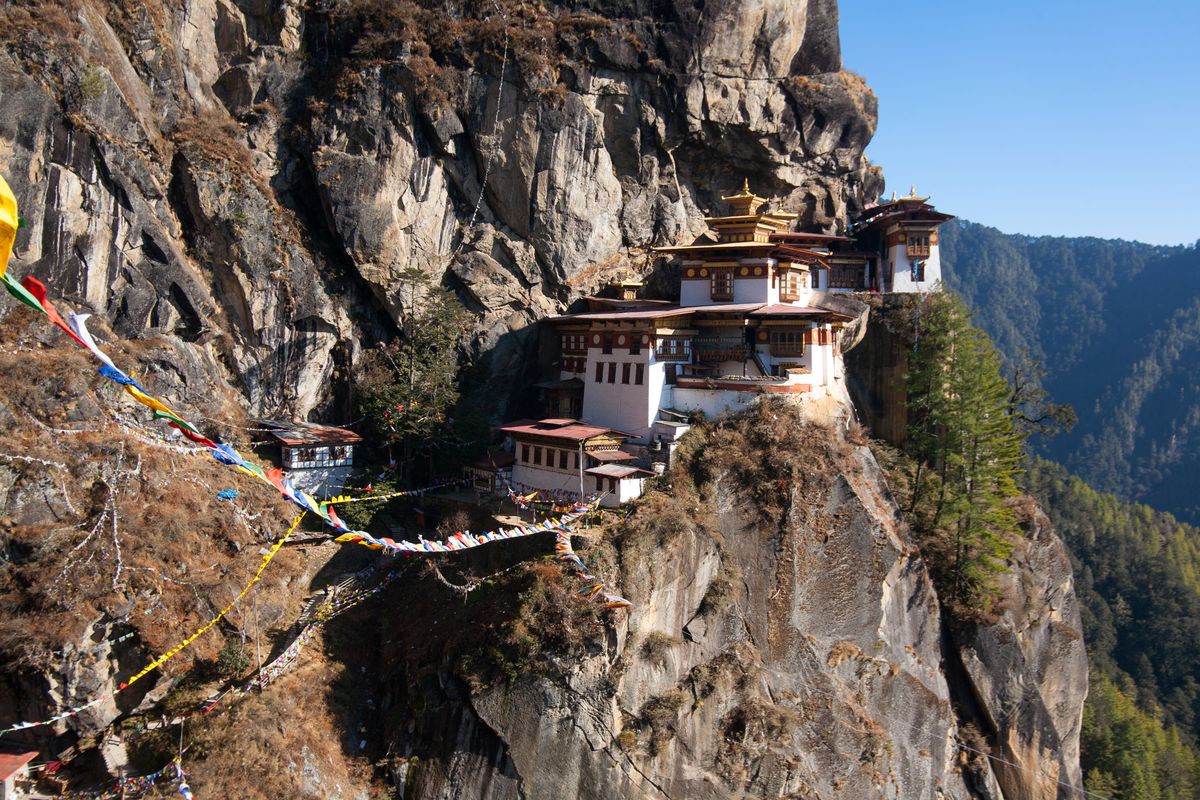 Bhutan. Mroczna tajemnica szczęścia. Co warto zobaczyć