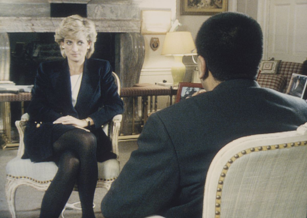 Księżna Diana podczas rozmowy z dziennikarzem BBC w 1995 r.