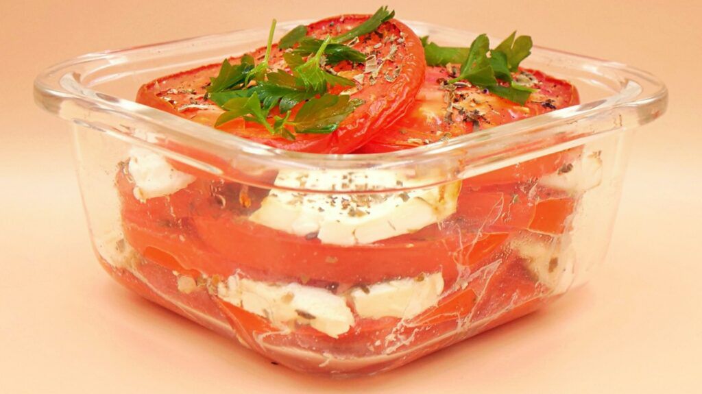 ser feta z pomidorem przepis