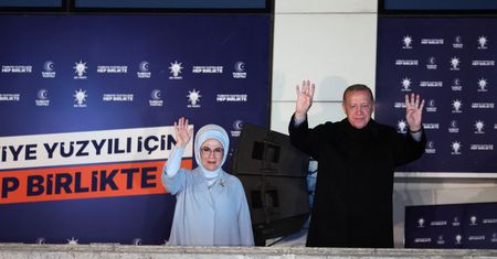 Erdogan się nie poddaje. "To my prowadzimy"