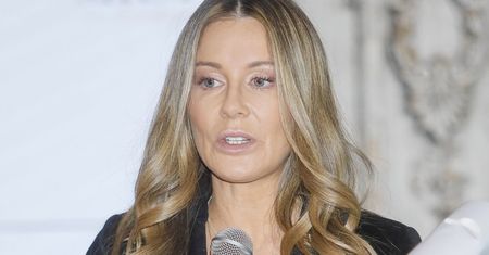 Małgorzata Rozenek-Majdan pokazała umięśniony brzuch. W komentarzach burza i oskarżenia