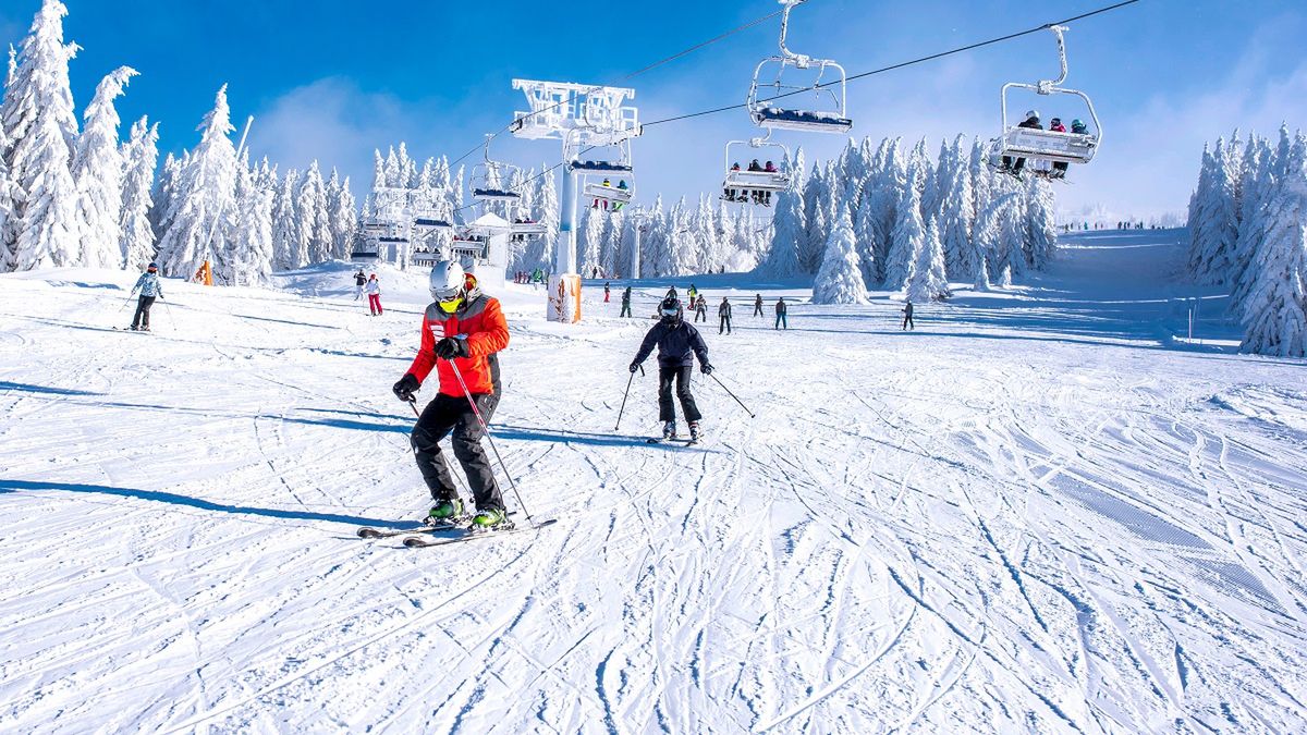 Koszmar na Słowacji. Nie żyje 10-letni narciarz z Polski. Zdjęcie ilustracyjne. 