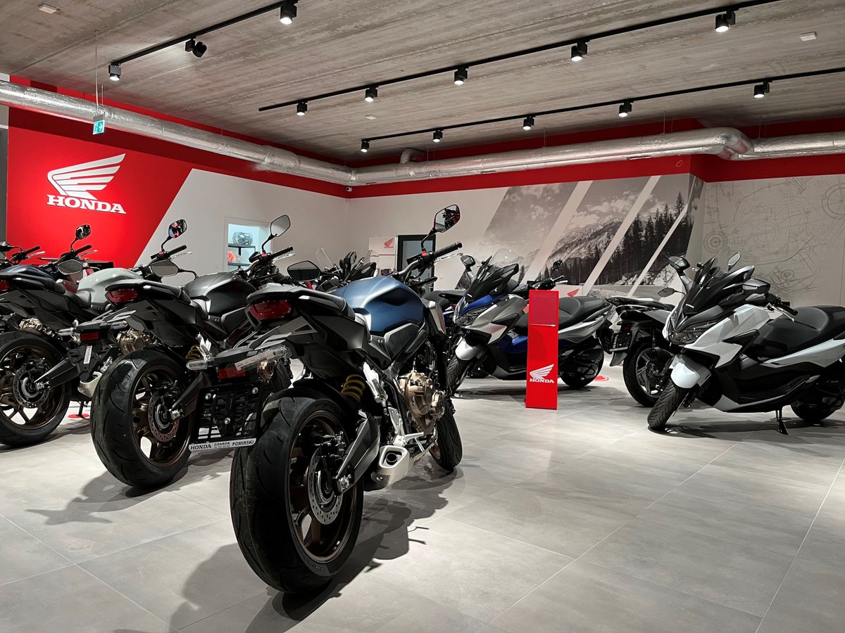 Nowa siedziba dealerstwa motocyklowego Honda Pomirski
Motorcycles, Motorcycles News, Images