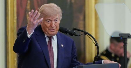 Odmrożone środki Iranu pójdą na żywność? Trump: ludzie są bardzo głodni