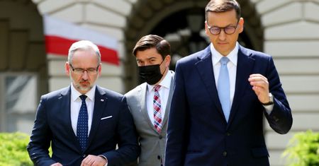 Rząd odwołuje stan zagrożenia epidemicznego. Jest data