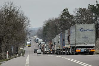 Jest specjalna instrukcja dla przewoźników drogowych jeżdżących po Rosji i Polsce