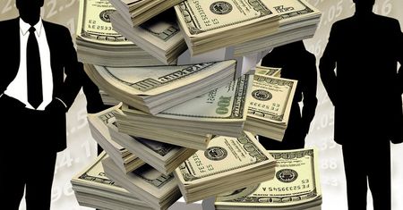 Jedna z "najbardziej bezczelnych" piramid finansowych w historii. Zdefraudowali miliard dolarów