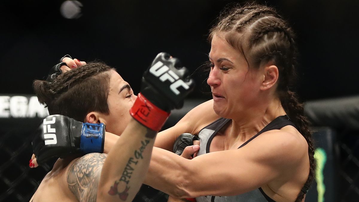Zdjęcie okładkowe artykułu: Getty Images / Na zdjęciu: Karolina Kowalkiewicz (z prawej) w walce z Jessicą Andrade