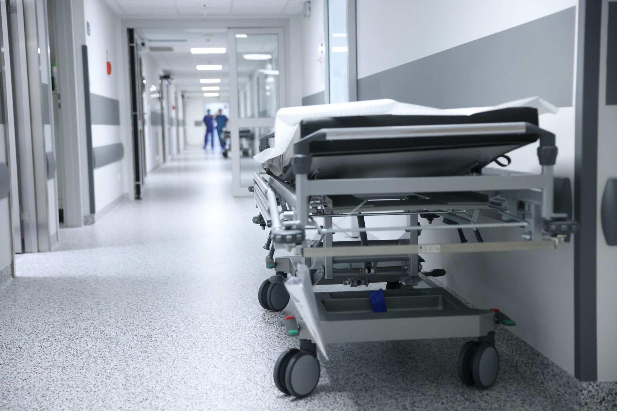 Centralny Szpital Kliniczny MSWiA w Warszawie
Warszawa, 29.11.2022. Centralny Szpital Kliniczny MSWiA w Warszawie, 29 bm. (ls/zkoc) PAP/Leszek Szyma�ski
Leszek Szyma�ski
Chirurgia robotyczna, konferencja, korytarz szpitalny, ��ko szpitalne, MSWiA, robot, robotyczne, robotyczny, system, szpital, zabieg chirurgiczny, zabiegi chirurgiczne