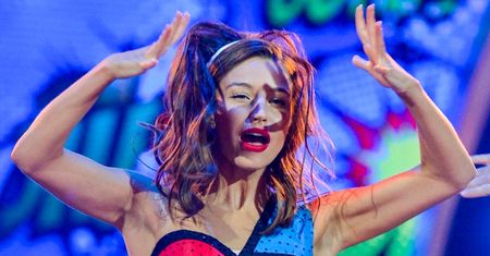 Skacowana Julia Wieniawa chwali się studniówkową kreacją: "Ale byłam DAMA" (FOTO)