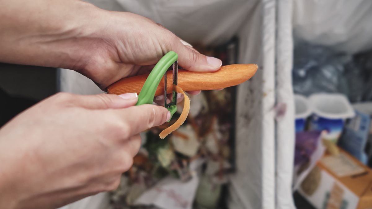 Obieraczka do warzyw ma wiele zastosowań