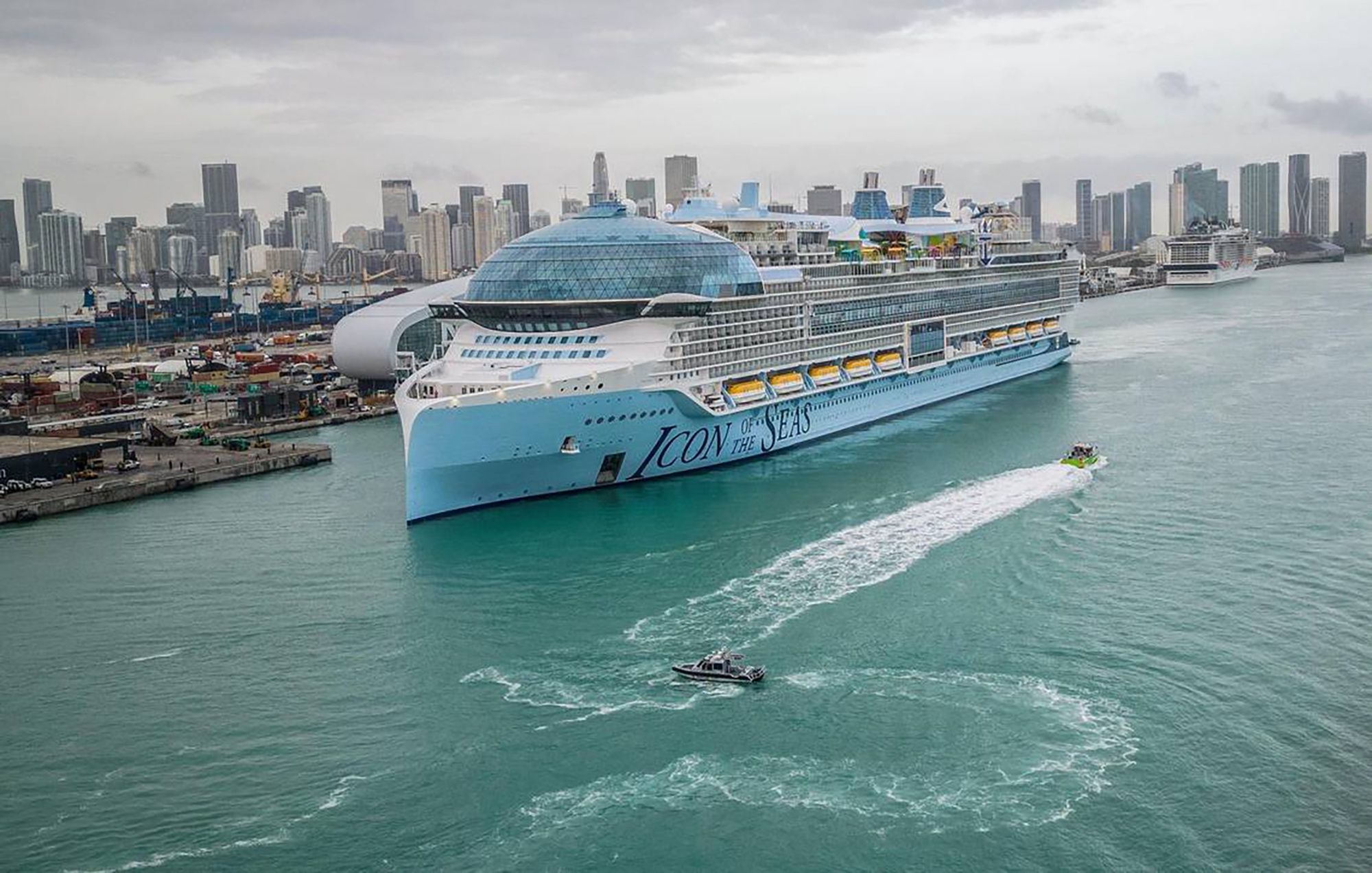 Royal Caribbean's Icon of the Seas, the world's largest cruise ship heads to the dock early Wednesday morning during its first arrival into PortMiami on Jan. 10, 2024. (Pedro Portal/El Nuevo Herald/Tribune News Service via Getty Images)