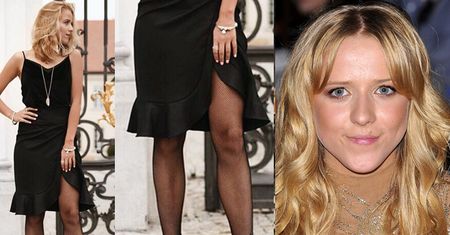 Fanki śmieją się z Mercedes. "Dziewczyny, TO KULTOWA STYLIZACJA rodem z szafy Carine Roitfeld!"