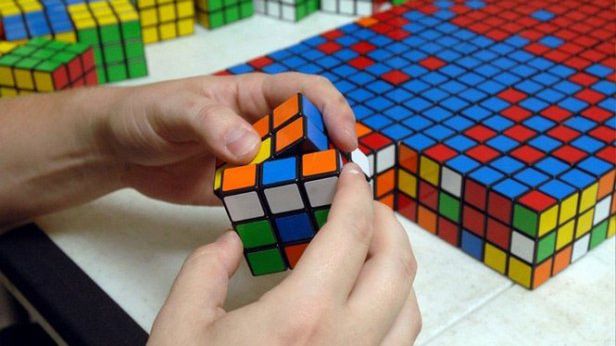 Co można zrobić z 4242 kostek Rubika? 1