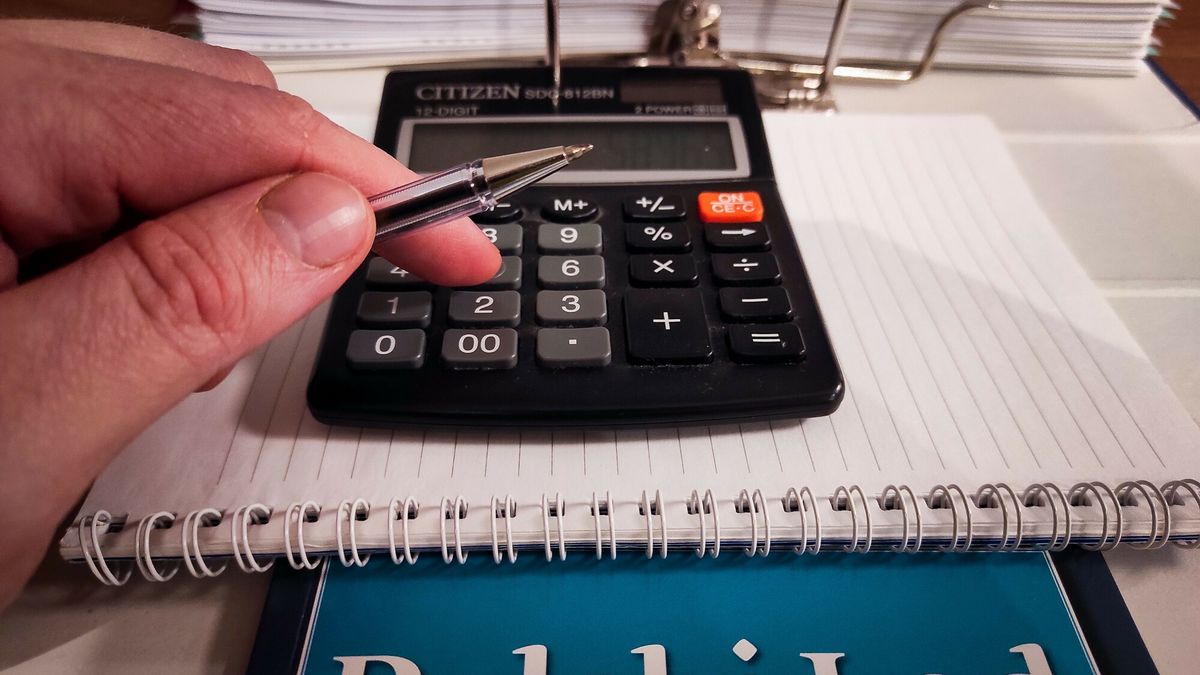 ZUS udostępnił kalkulator, który pomoże obliczyć składkę zdrowotną 