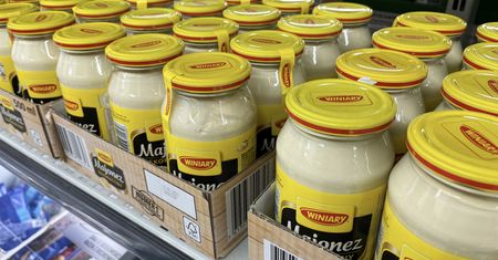 Słoik majonezu za 16 zł. "Ludzie patrzą i nie wierzą". Winiary reagują