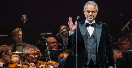 Andrea Bocelli miał koronawirusa. Teraz chce pomóc innym chorym