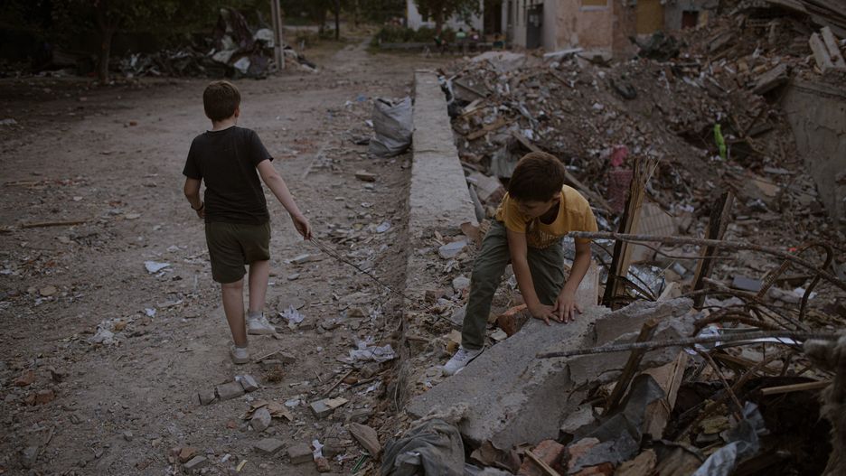 Zełenski rozżalony. "Świat zapomina o rosyjskich zbrodniach"