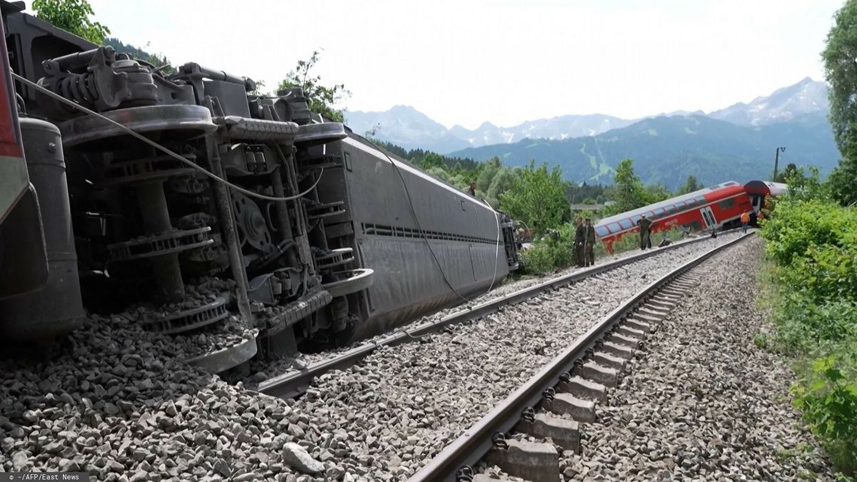 Poważny wypadek kolejowy w Niemczech. Są ofiary i ranni 
