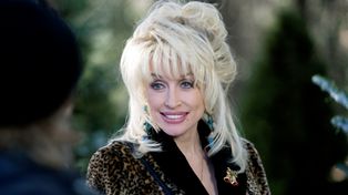 Odeszła wielka legenda. Niezapomniane role Dolly Parton