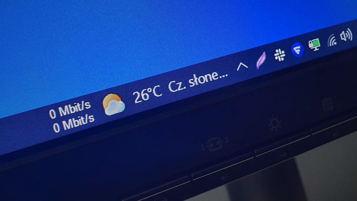 "Wiadomości i zainteresowania" na pasku zadań Windows 10
