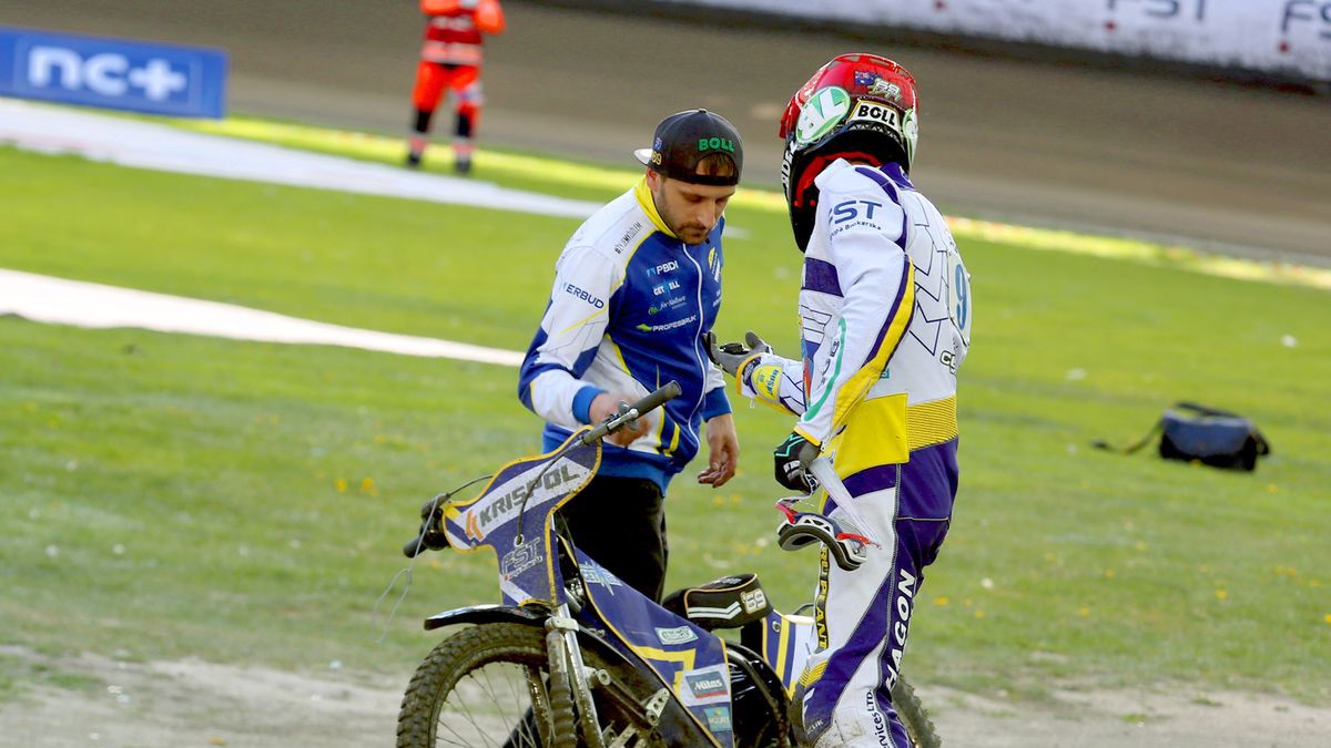WP SportoweFakty / Łukasz Trzeszczkowski / Na zdjęciu: Jason Doyle i jego pusty bak