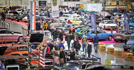 35.000 m² historii motoryzacji. Fani klasyków zbiorą się w Poznaniu