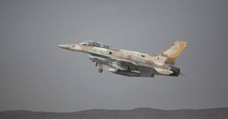 Syria. Nalot Izraela na główną bazę wojskową