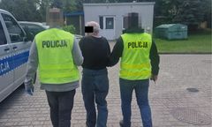 Pobudka z siekierą nad twarzą. Zanim się zamachnął, zadał kobiecie jedno pytanie