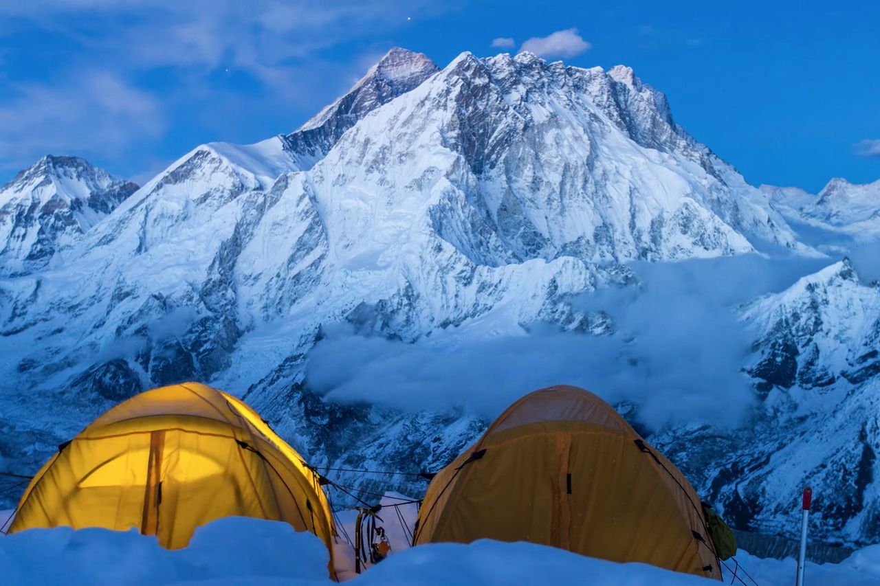 10 lat wypraw na Mount Everest w 2-minutowym timelapsie